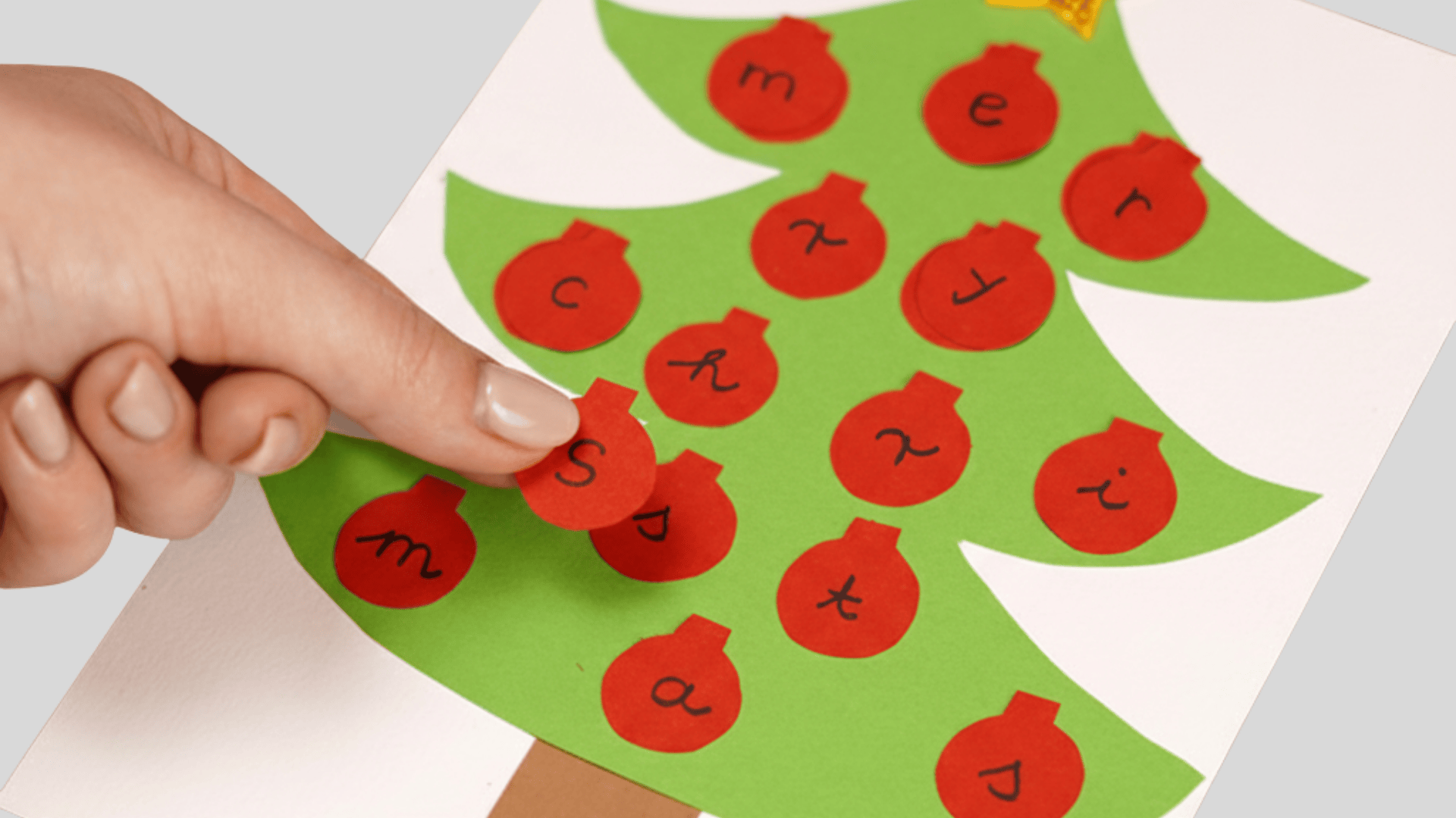 seasonal letter crafts