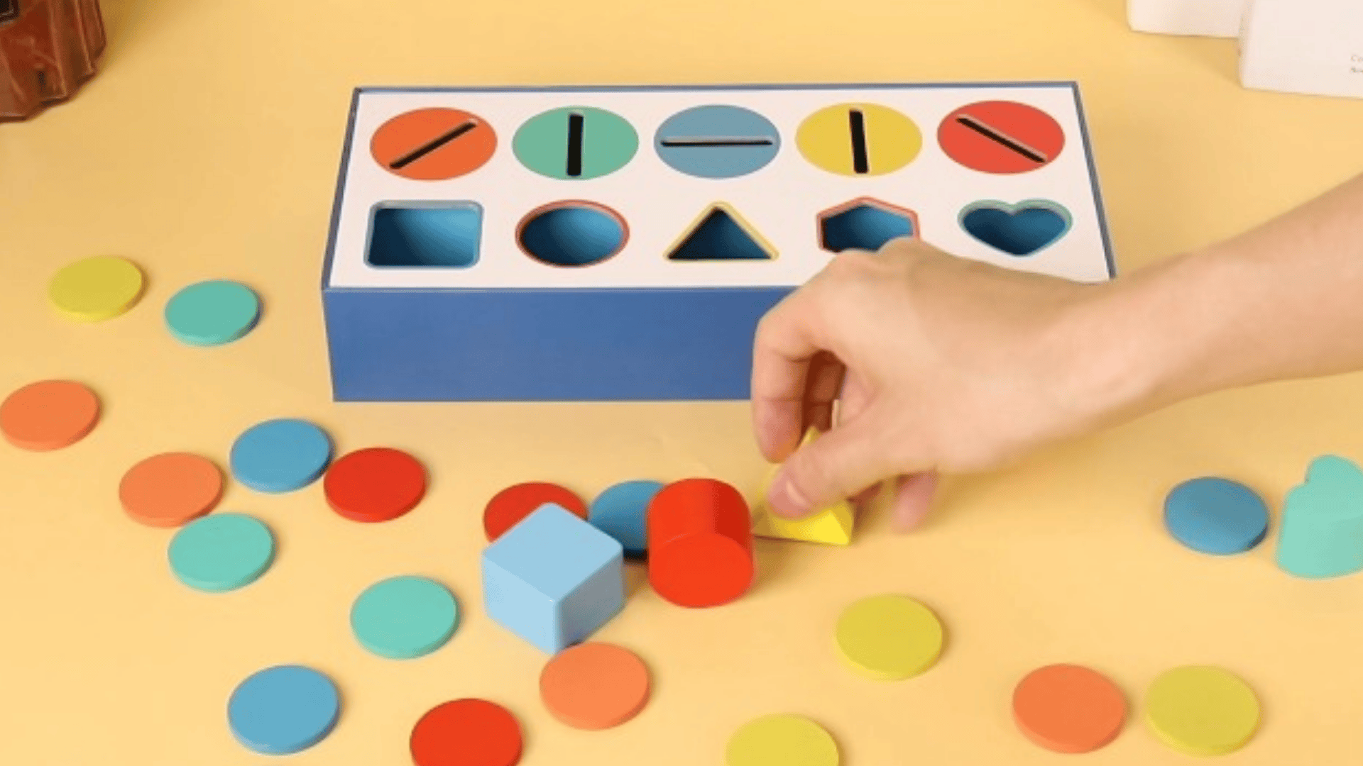 shape sorting boxes math activities for preschoolers